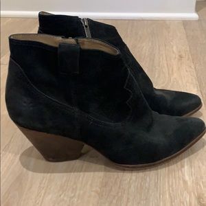 Frye Reina bootie, size 10